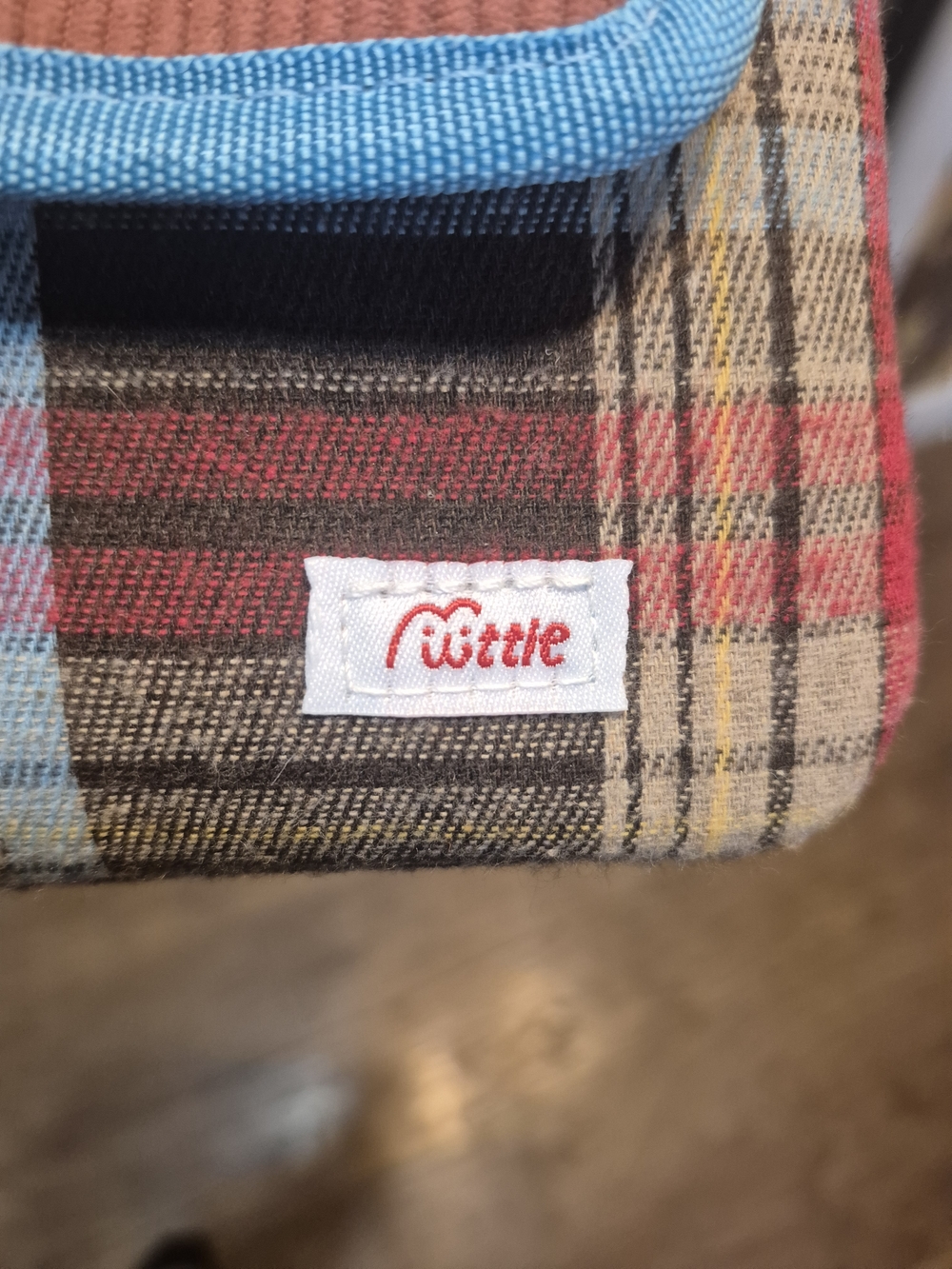 Plaid Mini Multifunctional Pouch - Picture 5 of 9
